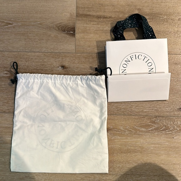 Nonfiction Bag Set - Picture 2 of 2